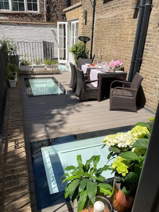 Stylish 3-Bedroom Flat In Kensington Londres Exterior foto
